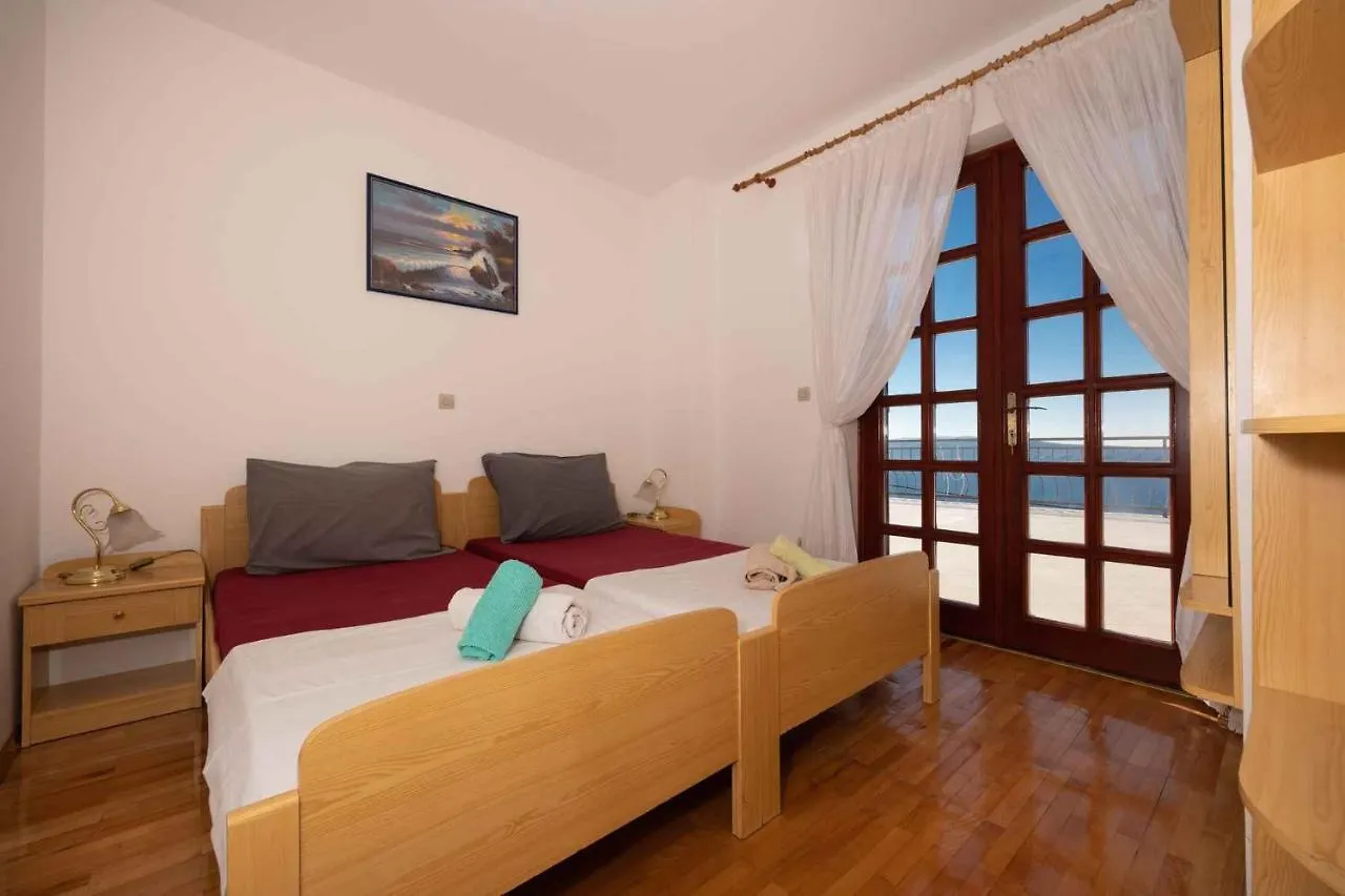 Apartments In Crikvenica 43070 0*,  Croatia